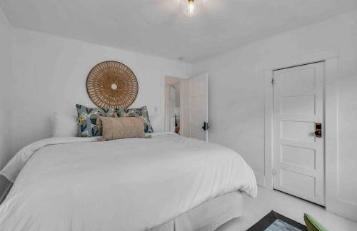 Where We Roam Log Cabin with Mountain Views - Foto 18