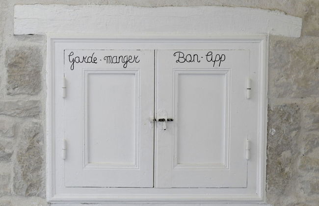 Holiday Home in Loubigne With Pool & Terrace - Photo 25