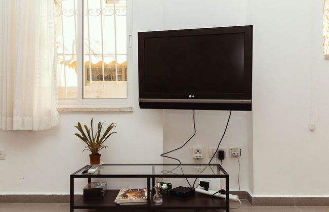 2Rooms Perfect Location 1Min to Beach - Photo 13