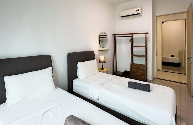 Legasi Kampung Baru by Airhost - Foto 12