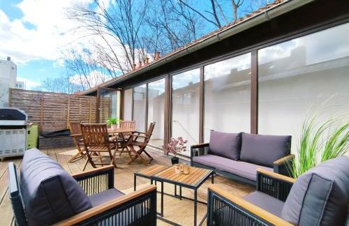 Design-Apartmenthaus für bis zu 12, modern, Dachterrasse, Grill, ruhige Lage, Disney plus, Wii, LAN und WLAN - Foto 17