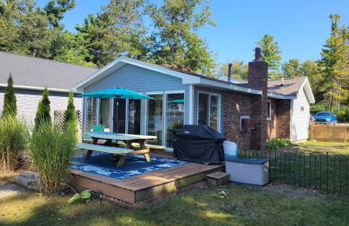 Loon Lodge - Lakefront with Private Dock! - Foto 11