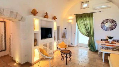 Stellaris Suite con Jacuzzi Vista Mare - Foto 4