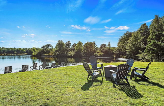 Strawberry Shores by Avantstay Lakefront Private Beach - Photo 28