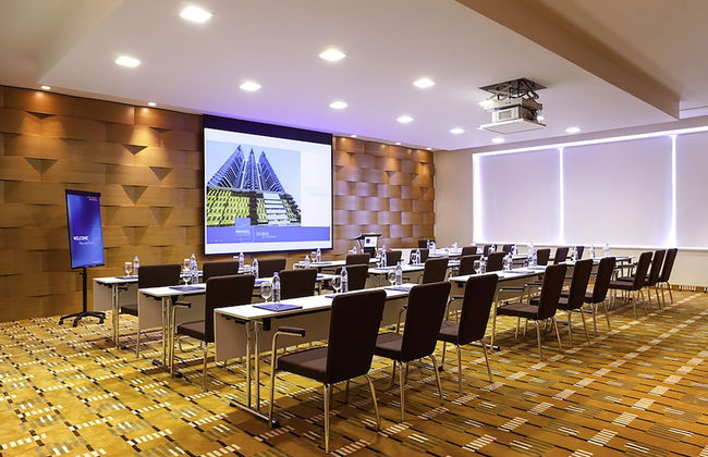 Adagio Premium Dubai Al Barsha - Photo 43