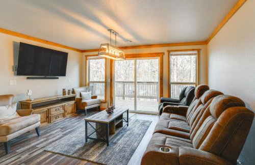 Greers Ferry Lake Access and Deck Group Getaway! - Foto 17