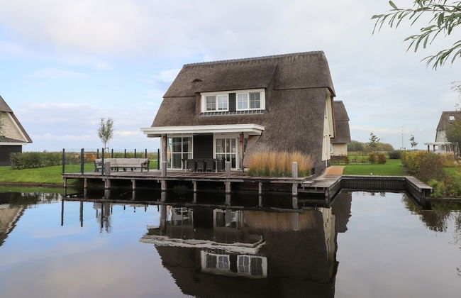 Lakeside Villa With Terrace - Foto 25