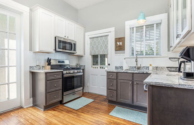 Whitaker By Design by Tybee Vacation Rentals - Photo 17