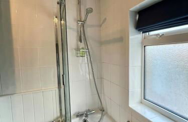 2 bedroom Hidden Gem in Stamford with parking - Foto 24