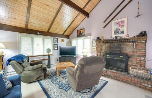 Hunter Hideaway with Yard and Deck 3 Mi to Ski Slopes - Foto 3