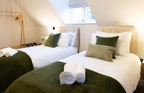 Luxury 2 BD with Free Parking & WIFI, Near Train Station and Stockport Hospital - Foto 21