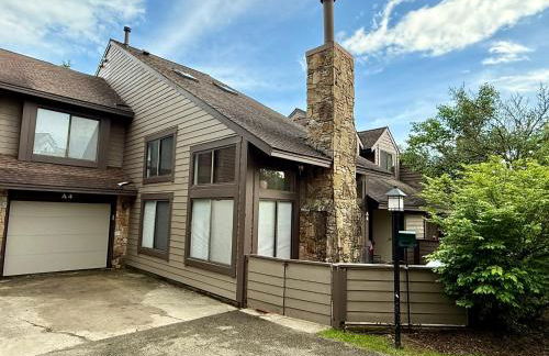 Seven Springs Hideaway Ski In and Out Pet Friendly - Foto 1