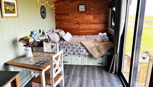 Luxury Shepherd Hut in the Peak District - Foto 5