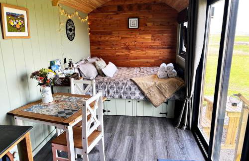 Luxury Shepherd Hut in the Peak District - Foto 5