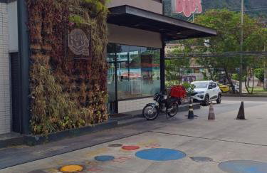 Passeio ou Trabalho! Riocentro, Projac, Parque Olímpico, Farmasi Arena, apartamento completo! - Foto 36