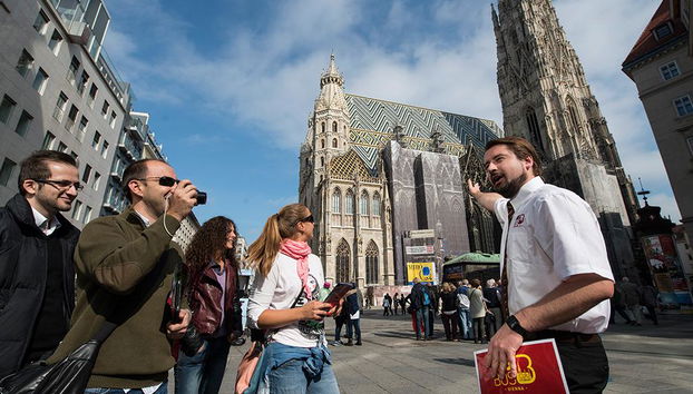 Big Bus Vienna - Hop-On Hop-Off - Photo 3