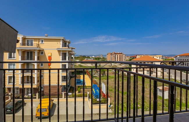 Family Studio in Dafinka Guest House - Photo 17