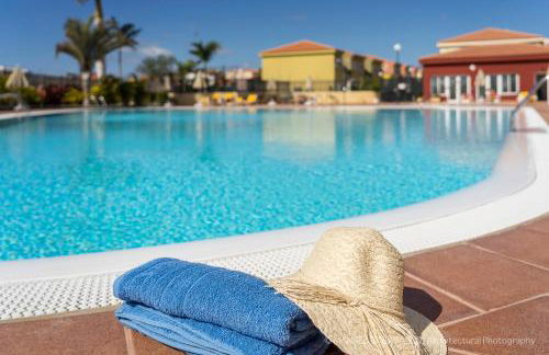 Velas 81 Meloneras 2 terrazas BBQ y piscina - Foto 4