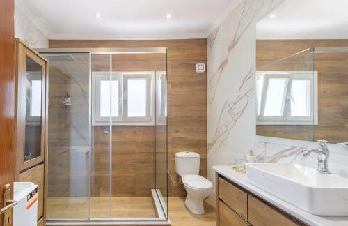 Angela a la Corfu - Foto 23