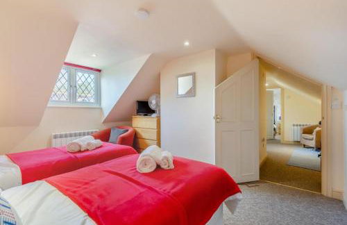 2 Bed in Weybourne oc-1789 - Photo 11
