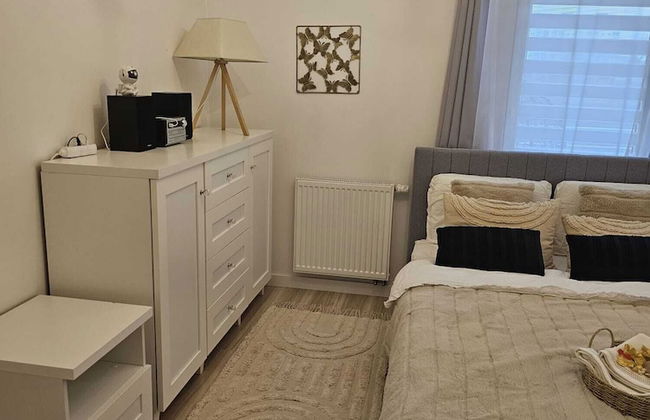 2 Bed Apartment in Zyrardow - Photo 2