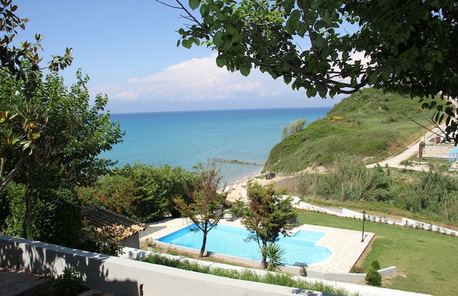 Villa in Corfu With Pool Near Gialos Beach - Photo 48