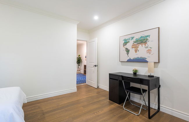 Cheerful 3 bedroom w/ indoor fireplace in Toronto - 02 free parking - Foto 5