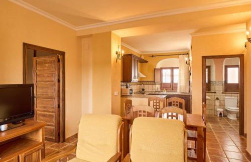 Apartamentos Valsequillo Córdoba - Photo 28