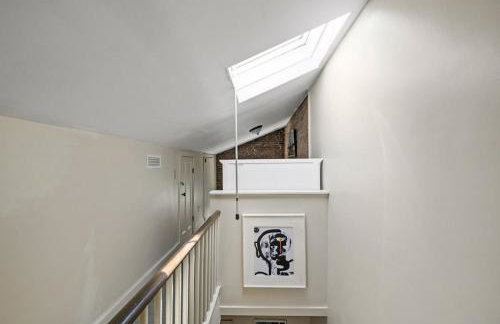 The 87th Townhome - Local Landmark Property - Foto 33