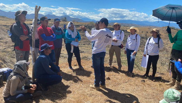 Aprendiendo sobre fósiles en el desierto de la Tatacoa