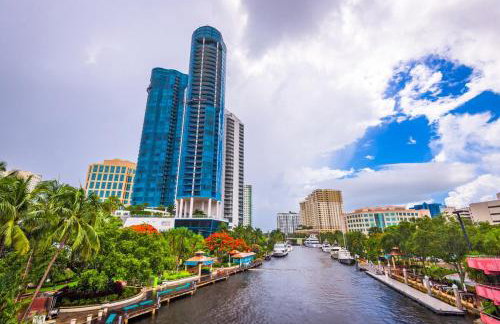 Rio Vista Prestige on Las Olas Heated Pool - Foto 10