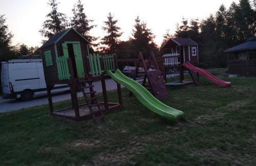 zakątek pod świerkami - Foto 18