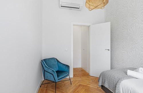 4 bedrooms 2 bathrooms furnished - Salamanca - refurbished - MintyStay - Photo 11