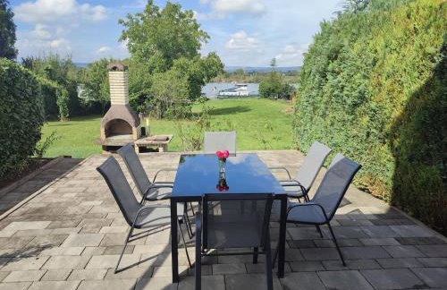 Rheinuferhaus - Foto 1