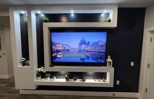 The Luxury Suite - 1BR with Gym & Office - Foto 40