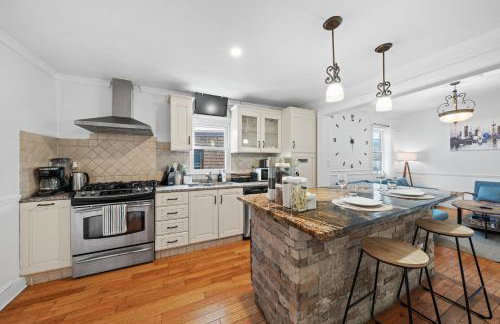 Welcoming Apartment - 10 min Light Rail Access - Foto 5