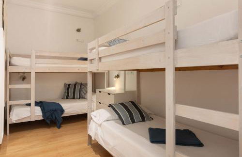 Lets Holidays Centric Apartment in Barcelona - Photo 4