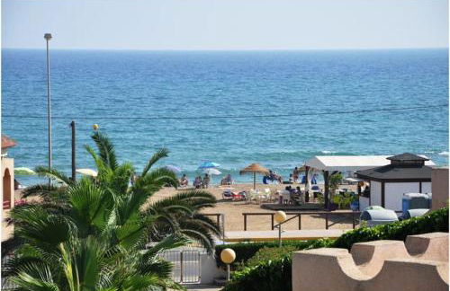 Precioso dúplex con piscina, en 1ª linea de playa - Foto 41