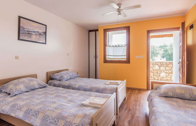 Holiday Home in Vodnjan Near Seabeach - Photo 2