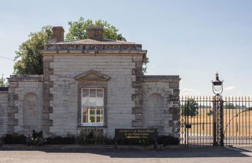Arrow Lodge at Ragley Estate - Photo 21