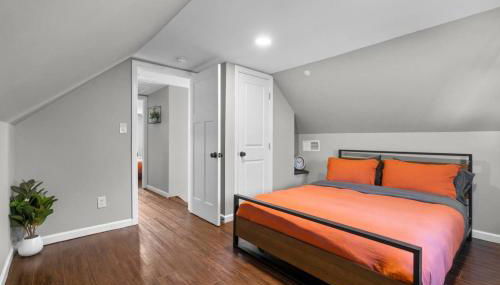 22- 4 Br 2 Ba House - Central CT - Foto 2