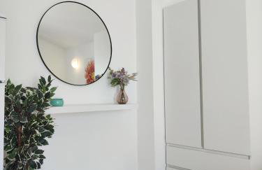 King's Apartment - Photo 9