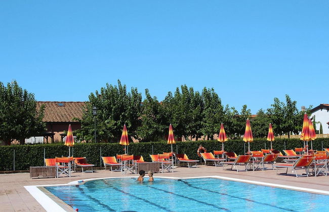 Apartment in Vada With Garden Furniture - Photo 10