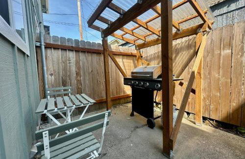 Duck Den - 3BR Near UofO Campus - Photo 10