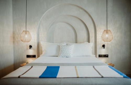 Kalani Residence - Photo 37