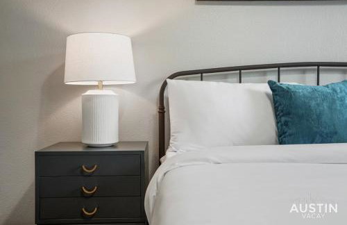 Charming and Spacious Apt in Austin with a Pool - Foto 18