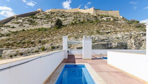 Céntrico, reformado, frente a playa de Alicante y piscina - Foto 3
