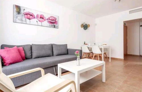 Apartamento con patio y piscina cerca de Sevilla - Photo 5