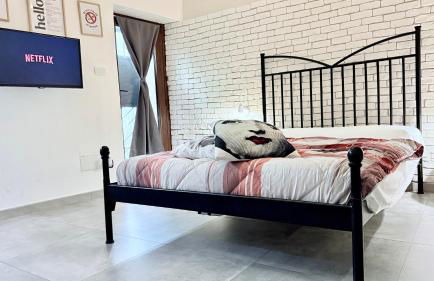 Small Alley Pinerolo - Photo 5