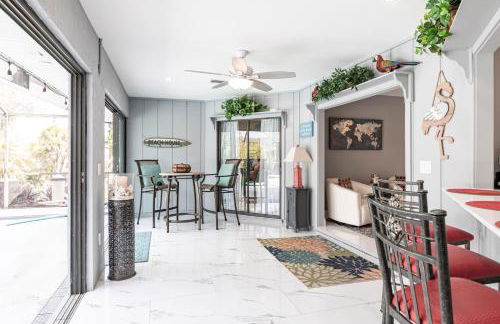 3BR With HUGE 2k sq ft Lanai & Seasonally Heated Pool - Foto 22